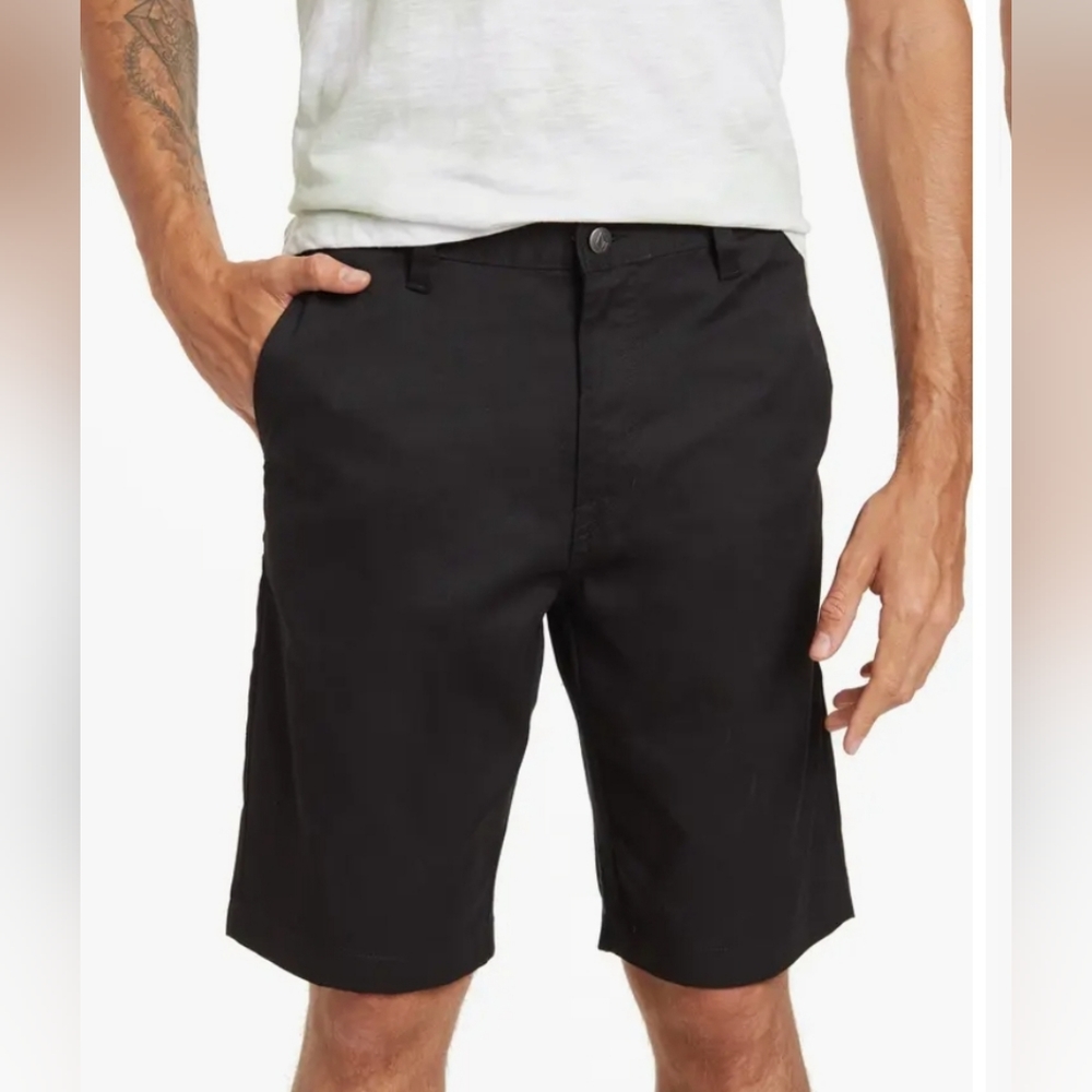 Volcom mens black stech cargo short